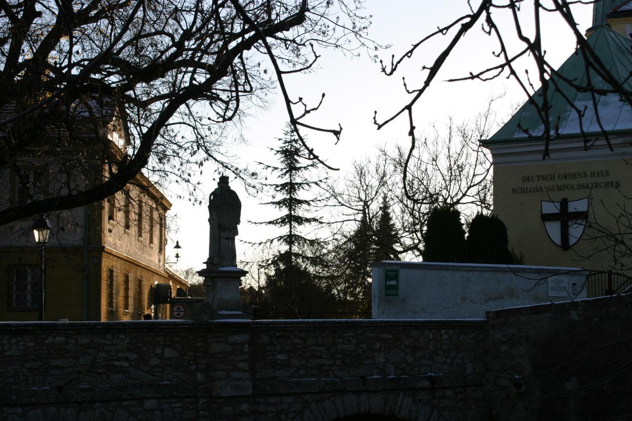 Schloss Gumpoldskirchen Exterior photo